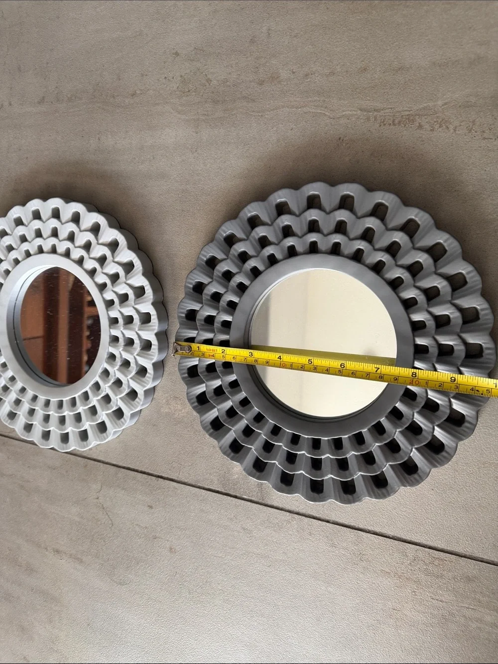 Decorative Round Wall Mirror Set